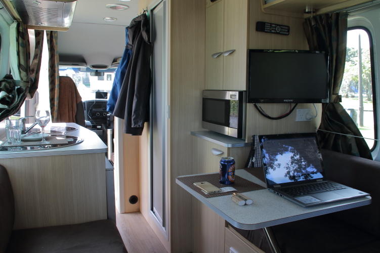 J17_4020 Busby interior.JPG